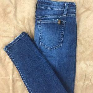 Joe’s Jeans “Monica” W28 Skinny Medium Wash